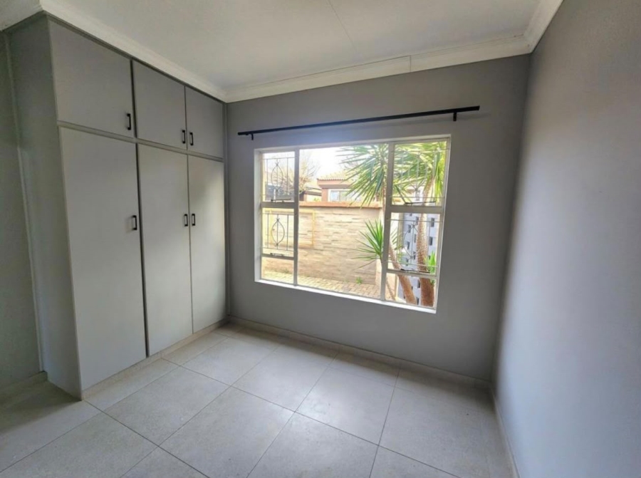 To Let 3 Bedroom Property for Rent in Groenvlei Sh Free State